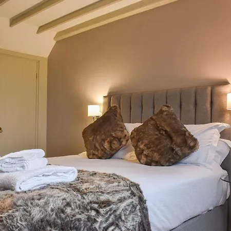 Woodman House Holiday home