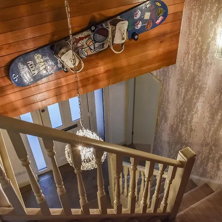 Woodman House * Sleights