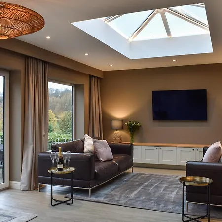 Woodman House Tatil Evi