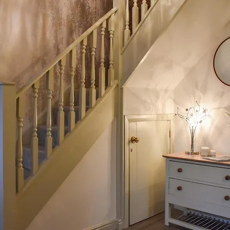 Woodman House Tatil Evi Sleights